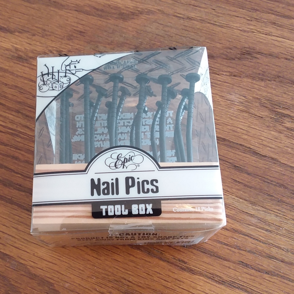 NWT Epic Party Nail Picks